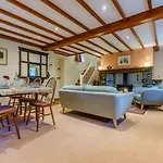 בית נופש 3 Bed In Hawkshead Oc-llh38 High Wray