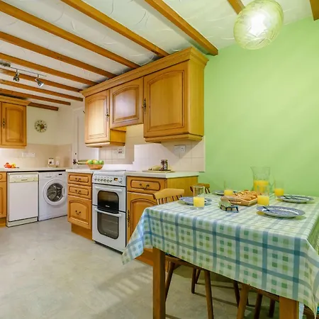 Holiday home 3 Bed In Wray Llh38 High Wray